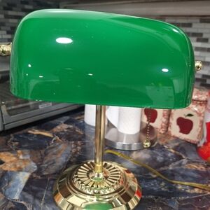 VINTAGE BANKERS Green and Gold Desk Lamp.SMALL CHIP
